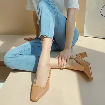 Vara 2021 Femei De Moda Țese Sandale Slip-On Casual Din Piele Doamnelor Tocuri Culoare Solidă Deget De La Picior Pătrat Catâri Pantofi